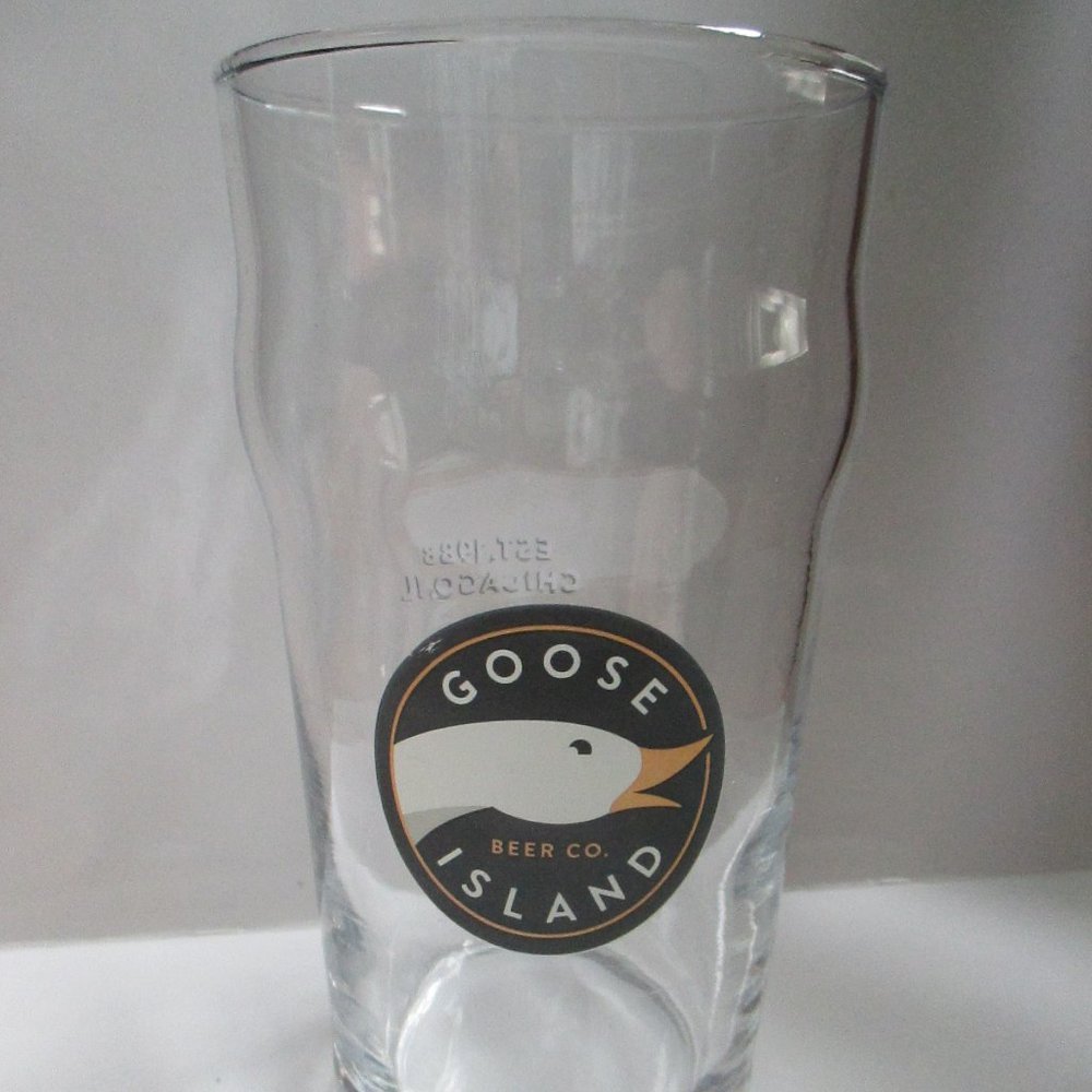 Goose Island Beer Chicago Souvenir Pint Glass